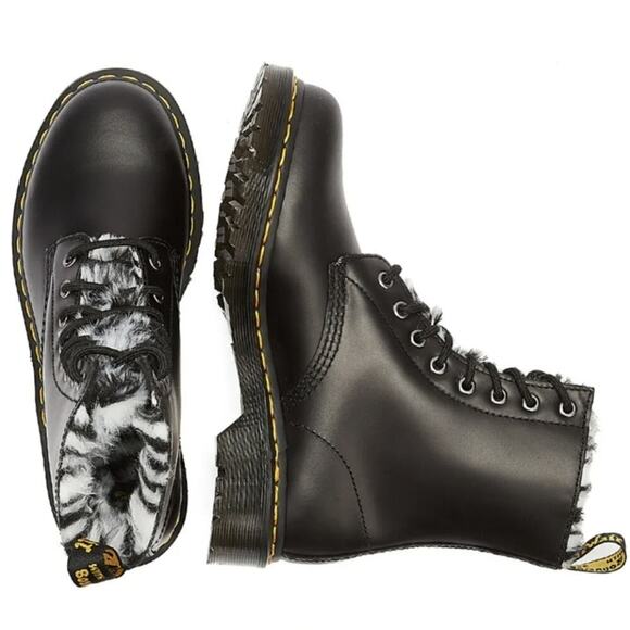 DR MARTENS 1460 SERENA ATLAS FAUX FUR Zebra Print BOOTS‎ (BLACK and WHITE) SZ 10 - Picture 1 of 13